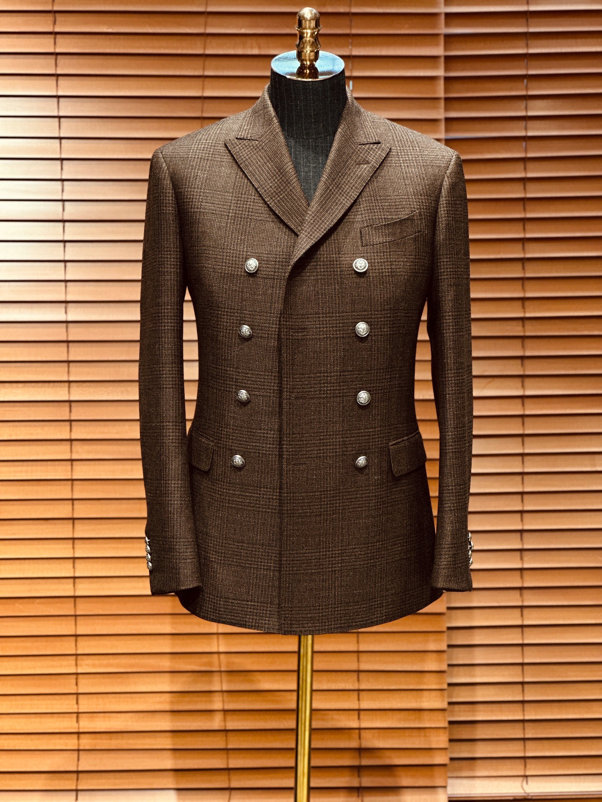 Naples Sartoria Classic Men's Clothing Shopping Guide